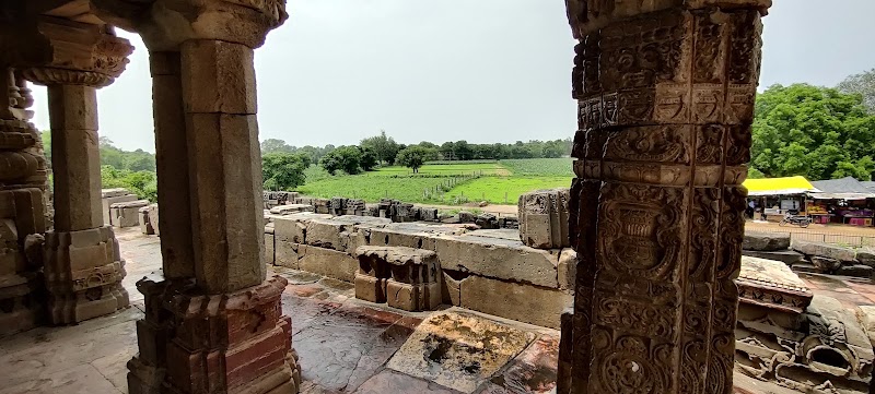 Chand Baori Park - Chand Baori Park 2J54+3C5, Abhaneri, Rajasthan 303326, India