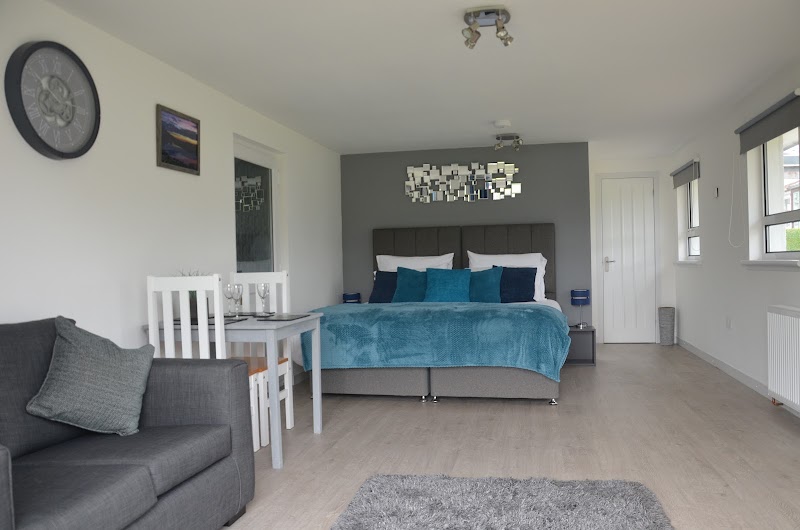 Portree Guest House - Portree Guest House 10B Viewfield Rd, Portree IV51 9ES, UK