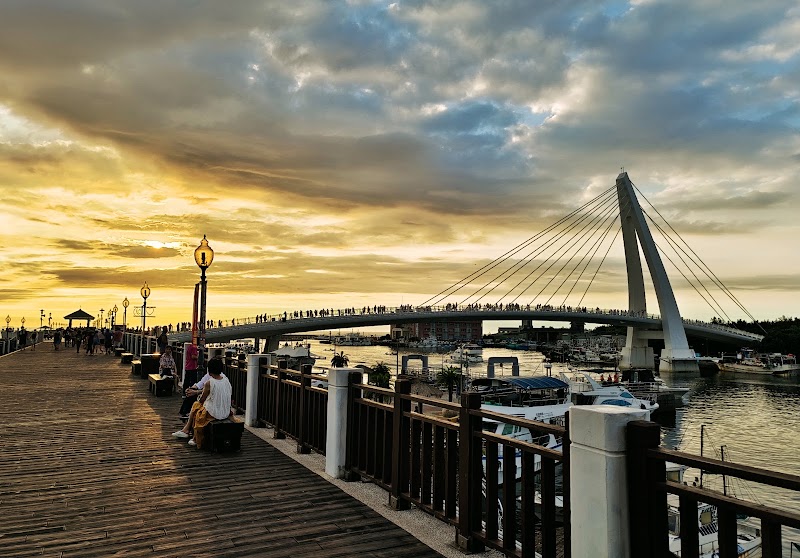 Fisherman's Wharf Boardwalk - Fisherman's Wharf Boardwalk, No. 199號, Guanhai Rd, Shalun Village, Tamsui District, New Taipei City, Taiwan 251