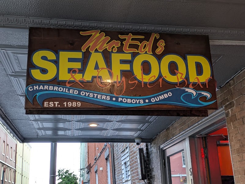 Mr. Ed's Oyster Bar & Fish House, French Quarter (Bienville) - Mr. Ed's Oyster Bar & Fish House, French Quarter (Bienville) 512 Bienville St, New Orleans, LA 70130, USA