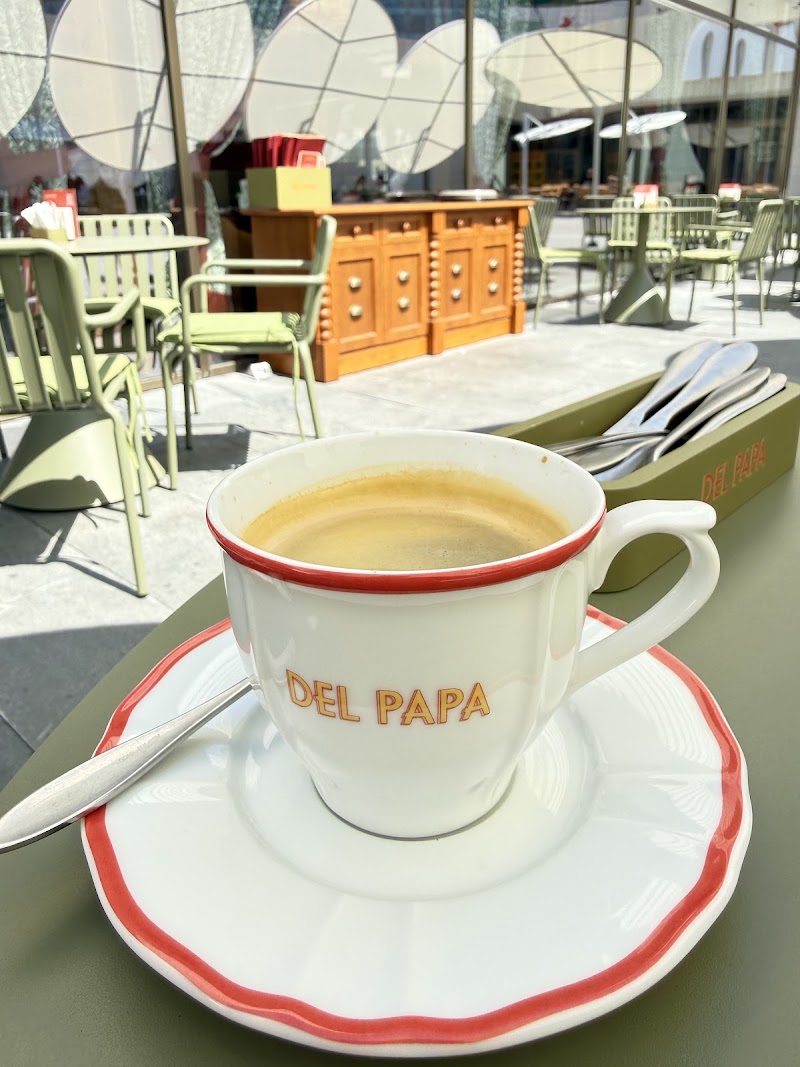 Del Papa - Del Papa, улица Керей-Жанибек Хандар 582/2, Almaty 050020, Kazakhstan