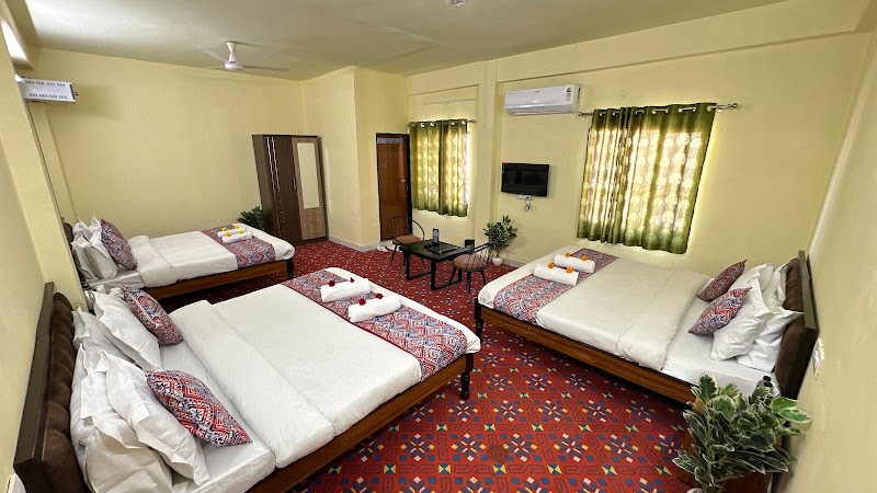 Atithi Bhanwar By Keshav Global Hotels and Resorts - Atithi Bhanwar By Keshav Global Hotels and Resorts J-49, Haridas Ji Ki Magri, Malla Talai, Udaipur, Rajasthan 313004, India