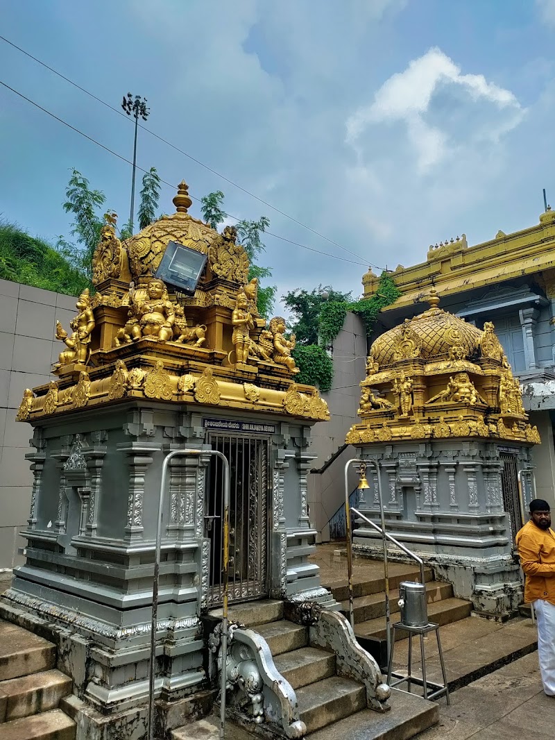Shree Venkataramana Temple - Shree Venkataramana Temple 3FWQ+8J5, Murdeshwar, Mavalli, Karnataka 581350, India