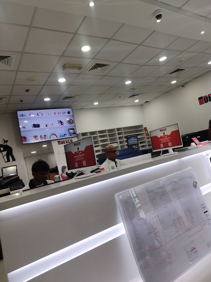 DESCO Copy & Print Center - DSO (Photo Studio) - DESCO Copy & Print Center - DSO (Photo Studio) G02, Ground Floor, Le Solarium Building, - ند حصه - واحة دبي للسيليكون - دبي - United Arab Emirates