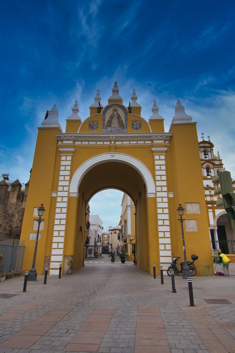 Arco de la Macarena - Arco de la Macarena C. Bécquer, 1, Casco Antiguo, 41003 Sevilla, Spain