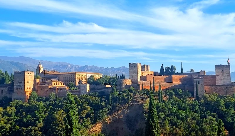 Fuente de la mezquita de Granada - Fuente de la mezquita de Granada, Albaicín, 18010 Granada, Spain