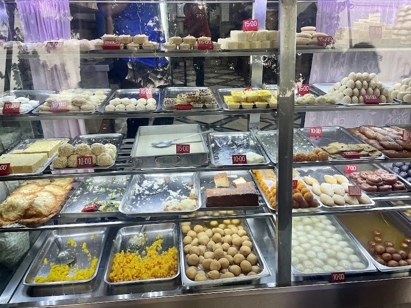 Putiram Sweets - Putiram Sweets, 46, Amherst St, Lalbajar, College Row, Machuabazar, Kolkata, West Bengal 700009, India