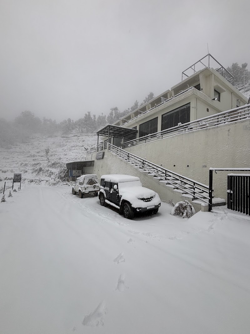 Rumuk Boutique Resort - Rumuk Boutique Resort Dhanolti, Kempty Range, Uttarakhand 249180, India