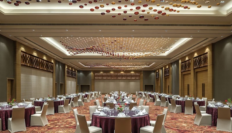 Feathers A Radha Hotel - Feathers A Radha Hotel, 4/129, Mount Poonamallee Rd, Manapakkam, Chennai, Tamil Nadu 600089, India