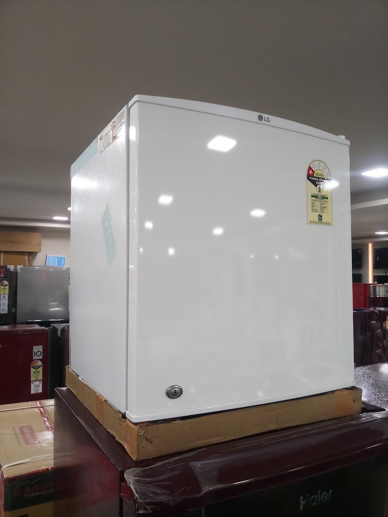 Mangaldeep Electronics K T Street - Mangaldeep Electronics K T Street, 150, Basement of Hotel Chandra Palace, Kali Temple St, Lashkar Mohalla, Mandi Mohalla, Mysuru, Karnataka 570001, India