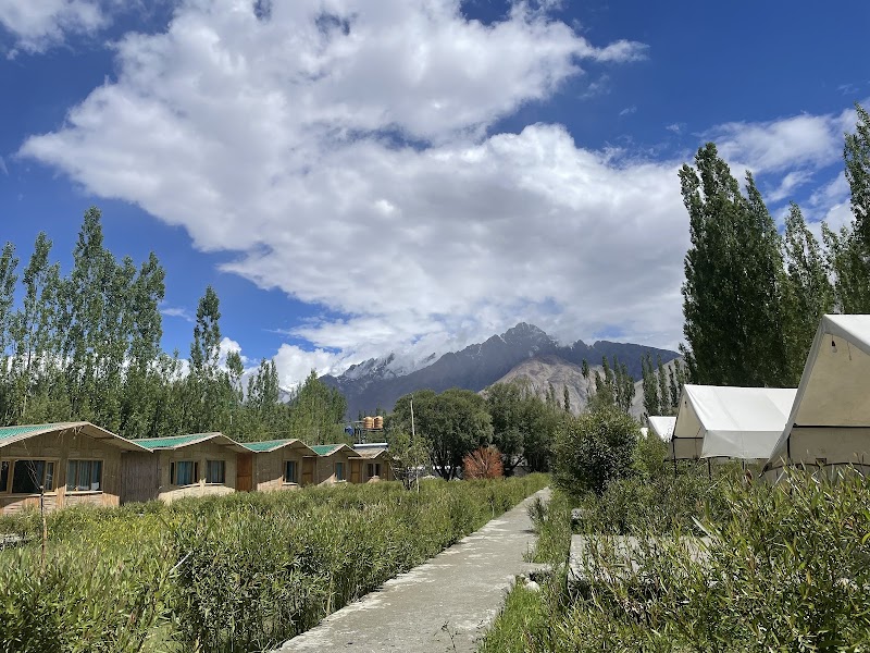 The Nubra Valley Resort - The Nubra Valley Resort Sand dunes road, Hunder, 194401