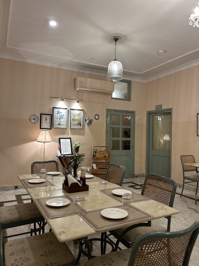 Cafe Auberge - Cafe Auberge House no 2, Jacob Rd, Mysore House/Achrol House Colony, Madrampur, Civil Lines, Jaipur, Rajasthan 302006, India