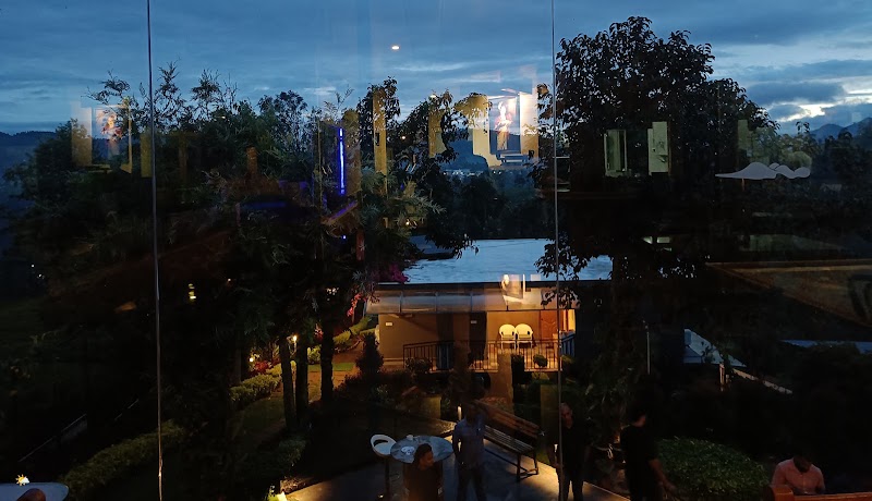Sunvalley Homestay - Sunvalley Homestay Stanley Park, Ottupattarai, Coonoor, Ooty, Wellington, Tamil Nadu 643102, India