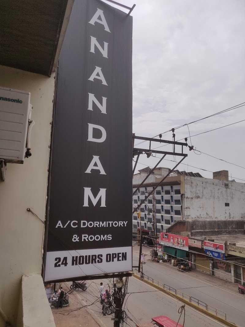 Anandam AC Dormitory & Rooms - Anandam AC Dormitory & Rooms Station Rd, in front of Ganj Post Office, near Railway Station, Narmada Para, Balaji Nagar, Raipur, Chhattisgarh 492009, India