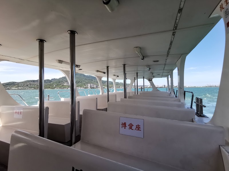 Tamsui Wharf - Tamsui Wharf, No. 6, Lane 11, Zhongzheng Rd, Min'an Village, Tamsui District, New Taipei City, Taiwan 251