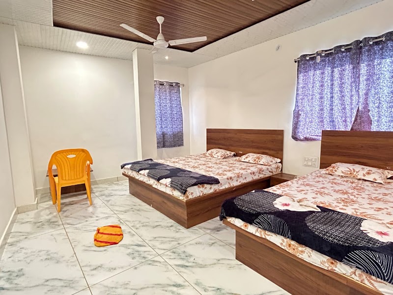 Hotel Shree Siddhivinayak - Hotel Shree Siddhivinayak Gadapuliya Rangbavdi, Suraj Nagar, Ujjain, Madhya Pradesh 456001, India