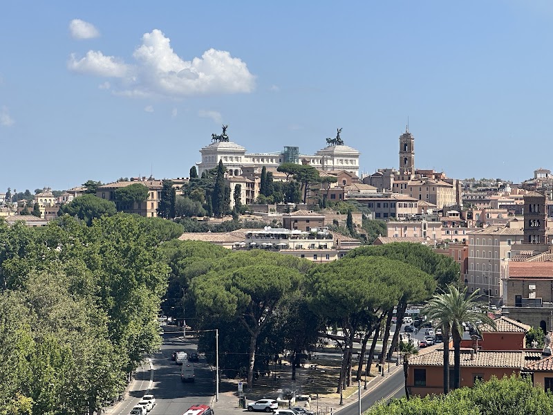 Gallo Tour | Golf Cart Tour in Rome - Gallo Tour | Golf Cart Tour in Rome, Lungotevere Prati, 21a, 00193 Roma RM, Italy
