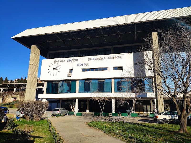 Željeznička stanica Mostar - Željeznička stanica Mostar, Trg Ivana Krndelja 1, Mostar 88000, Bosnia and Herzegovina