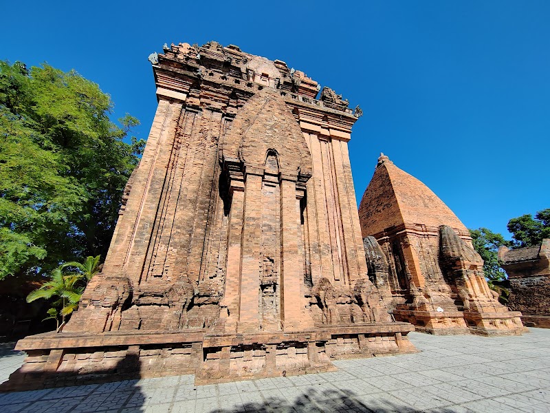 Po Nagar Temple - Po Nagar Temple 61 Hai Tháng Tư, Bắc Nha Trang, Khánh Hòa 650000, Vietnam