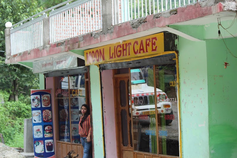 Gushaini, Market - Gushaini, Market Unnamed Road, Pekhri, Himachal Pradesh 175123, India