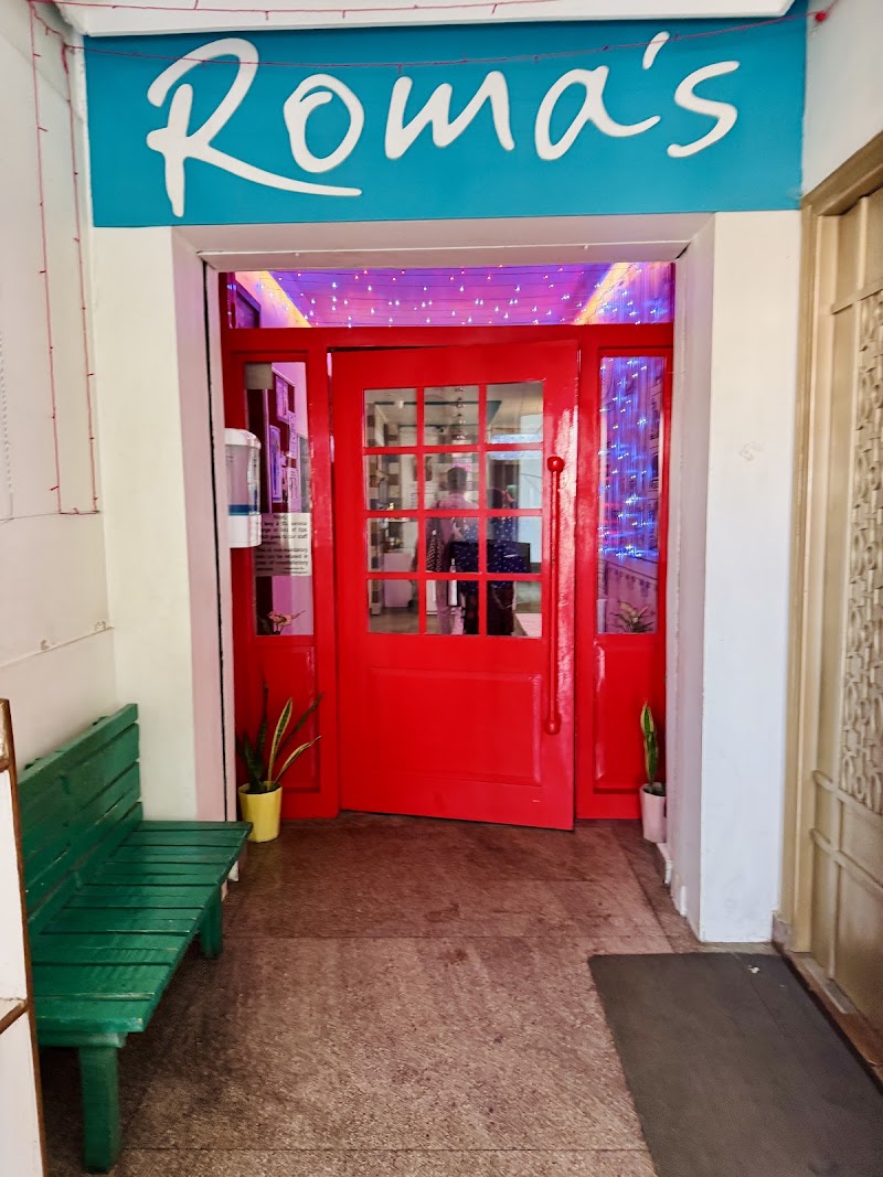 Roma's Cafe Diner - Roma's Cafe Diner, 24, 2nd, near Ravidas Gate, Lanka, Varanasi, Uttar Pradesh 221005, India