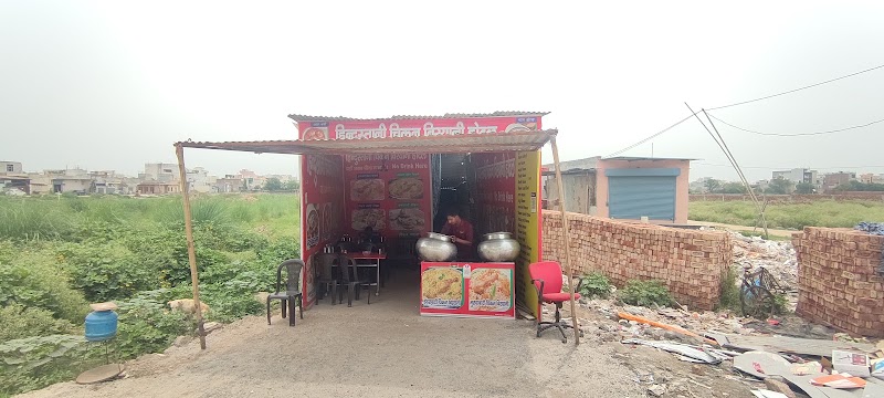 Hindustani Chicken Biryani Corner - Hindustani Chicken Biryani Corner, FX2M+VJQ Cluster_gurgaon 40, nearby Address:, Sector 37C, Gurugram, Haryana 122006, India