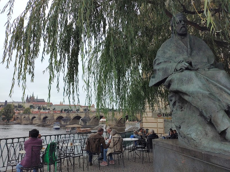 Statue of Bedřich Smetana - Statue of Bedřich Smetana, Novotného lávka, Staré Město, 110 00 Praha-Praha 1, Czechia