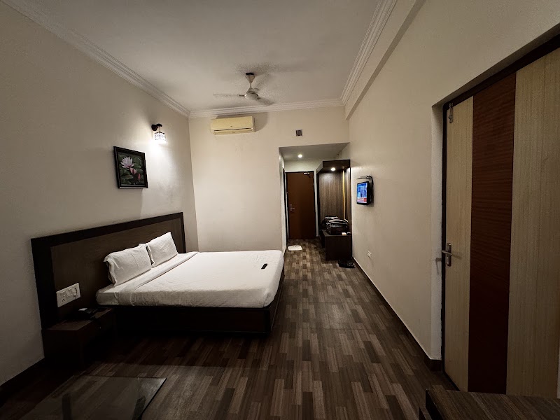 RG Hotels and Resort - RG Hotels and Resort, beside RG conventional hall, Malur, Kanachikkanahalli, Karnataka 563130, India