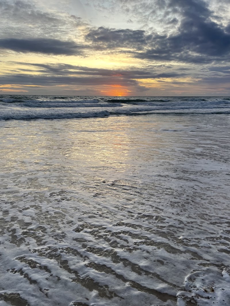 Surin Beach - Surin Beach, Choeng Thale, Phuket 83110, Thailand