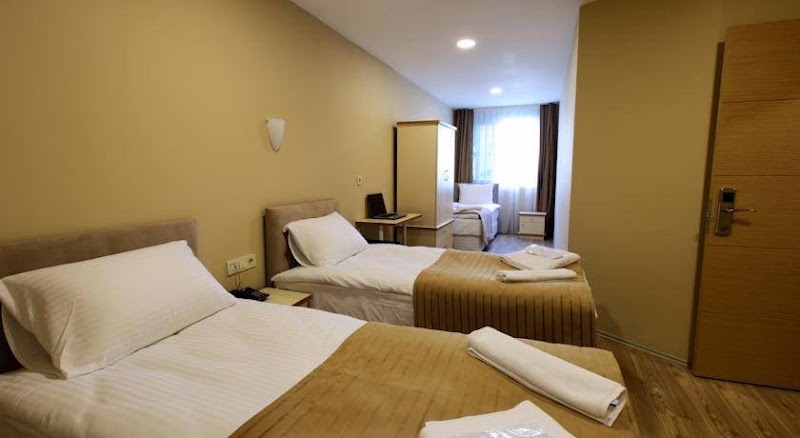The marist - The marist, Rasimpaşa, Nüshetefendi Sok. No:52, 34716 Kadıköy/İstanbul, Türkiye