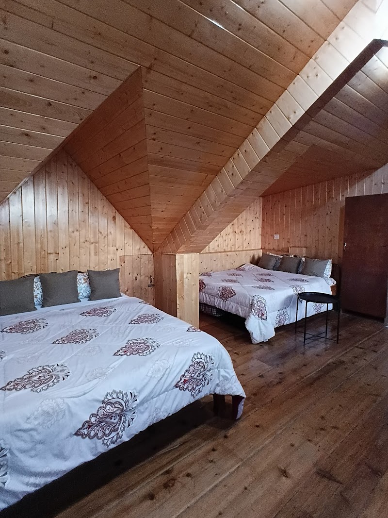 Yuma Homestay - Yuma Homestay Merry Villa, below Peace Pagoda, Rajbari, Darjeeling, West Bengal 734101, India