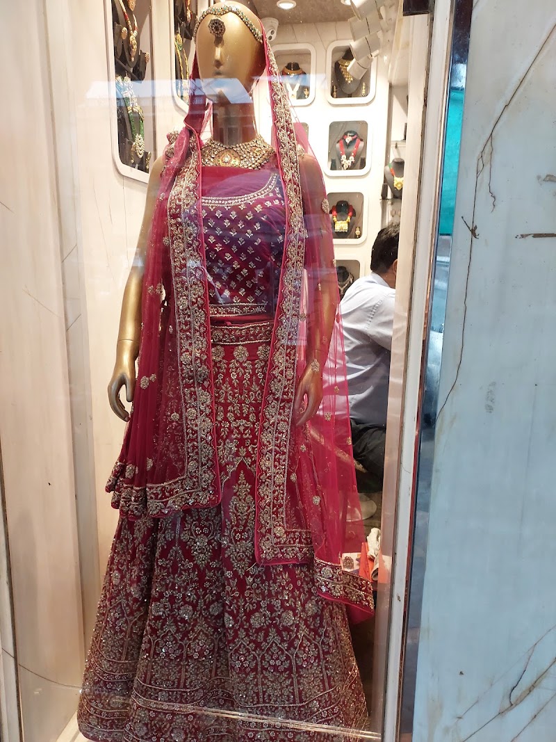 Rajvesh - Rajvesh First Floor, Johari Bazar Rd, above Shop no. 190, Johri Bazar, Bapu Bazar, Biseswarji, Jaipur, Jaipur Nagar Nigam Area, Rajasthan 302003, India