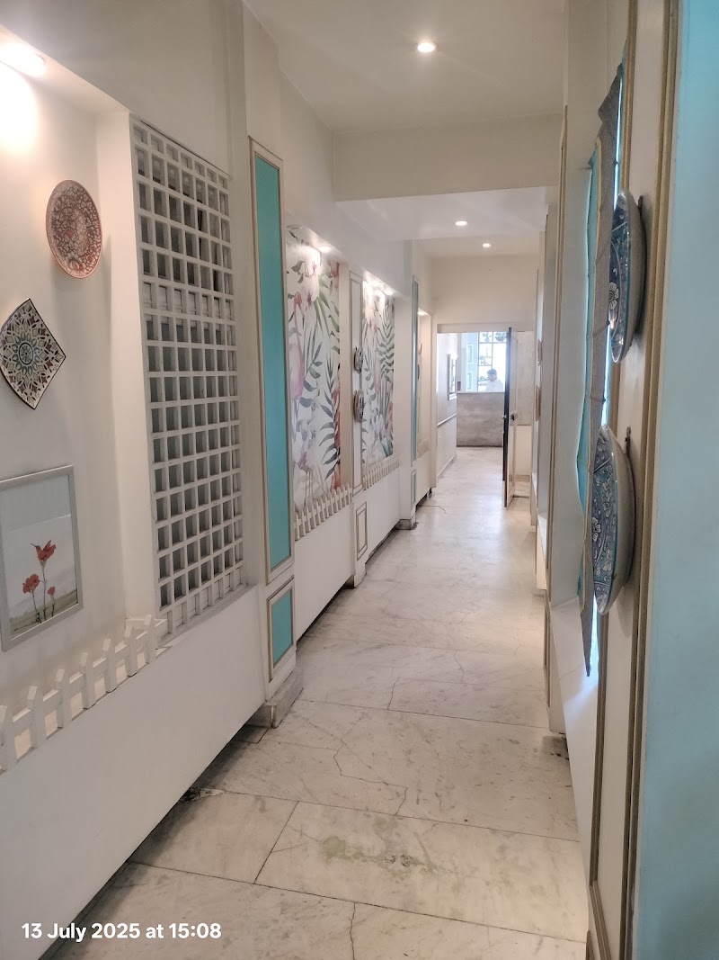 Eden - Cafe by Connoisseur - Eden - Cafe by Connoisseur 49A, Mahatma Gandhi Marg, katra, Prayagraj, Uttar Pradesh 211001, India