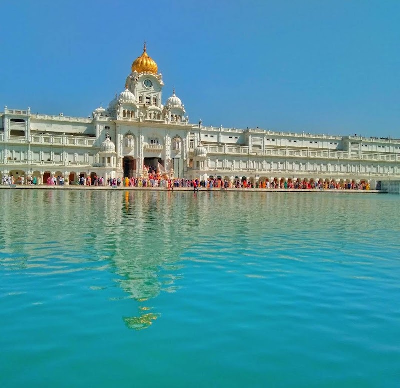 Fountain Golden Temple - Fountain Golden Temple JVCG+CWX, Golden Temple Rd, Jallan Wala Bagh, Katra Ahluwalia, Amritsar, Amritsar Cantt., Punjab 143006, India