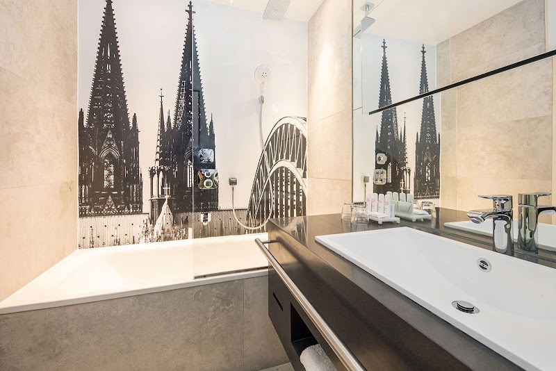 Radisson Blu Hotel, Cologne - Radisson Blu Hotel, Cologne Radisson Blu Hotel, Messe-Kreisel 3, 50679 Köln, Germany