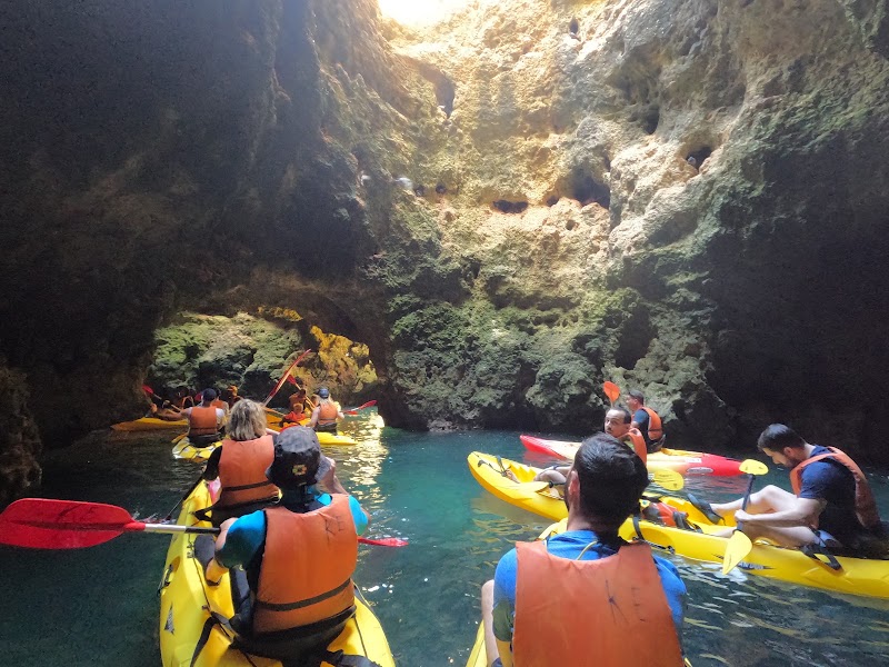 Kayak Explorers - Kayak Explorers, Cais da Solaria, 8600-315 Lagos, Portugal