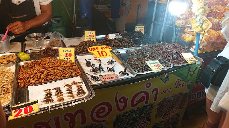 Karon Night Market - Karon Night Market 456, Karon Beach, Tambon Karon, Amphoe Mueang Phuket, Chang Wat Phuket 83100, Thailand