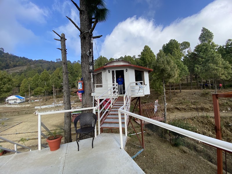 Ghughuti Resorts, Lansdowne - Ghughuti Resorts, Lansdowne, Kotdwar - Lansdowne Rd, Gounu, Uttarakhand 246155, India