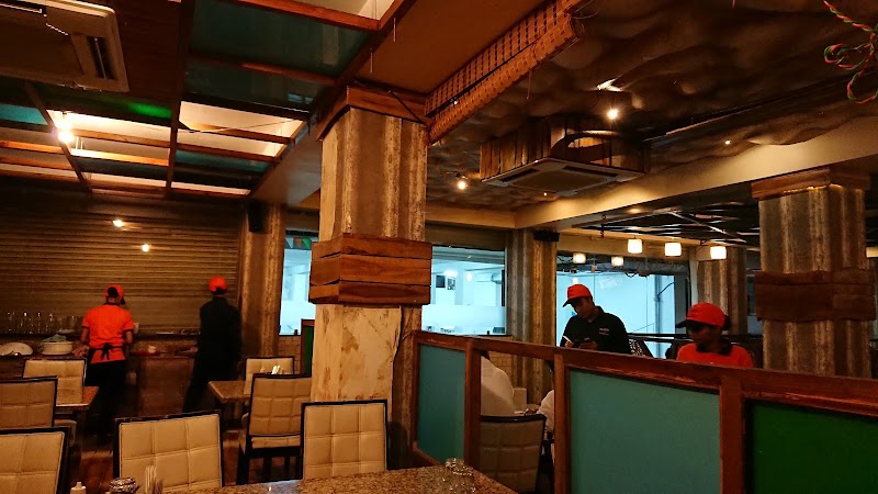 Munchy Den the Vegy Delight - Munchy Den the Vegy Delight, Den ice & bake, Amrit Sandesh Complex, Great Eastern Rd, Moudhapara, Raipur, Chhattisgarh 492001, India