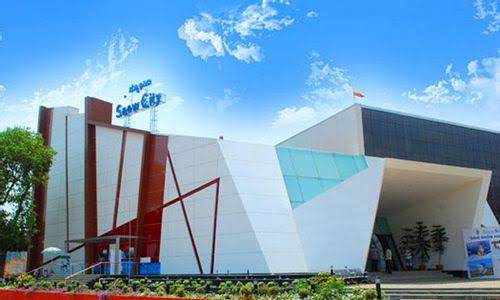 Snow City Bengaluru - Snow City Bengaluru Fun World Complex, 1st floor, Snow city, Jayamahal Main Rd, opposite TV Tower, J.C.Nagar, Bengaluru, Karnataka 560006, India