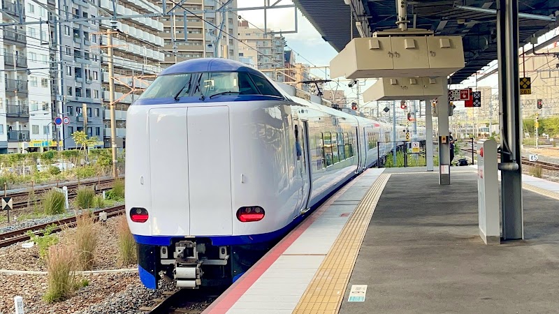 Shin-Osaka Station - Shin-Osaka Station 5 Chome-16 Nishinakajima, Yodogawa Ward, Osaka 532-0011, Japan