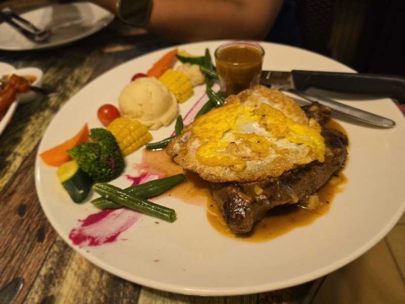 Pepper's Gourmet Cuisine - Pepper's Gourmet Cuisine 15, 604, Gold Road, near Child Care School, Pajifond, Madgaon, Goa 403601, India