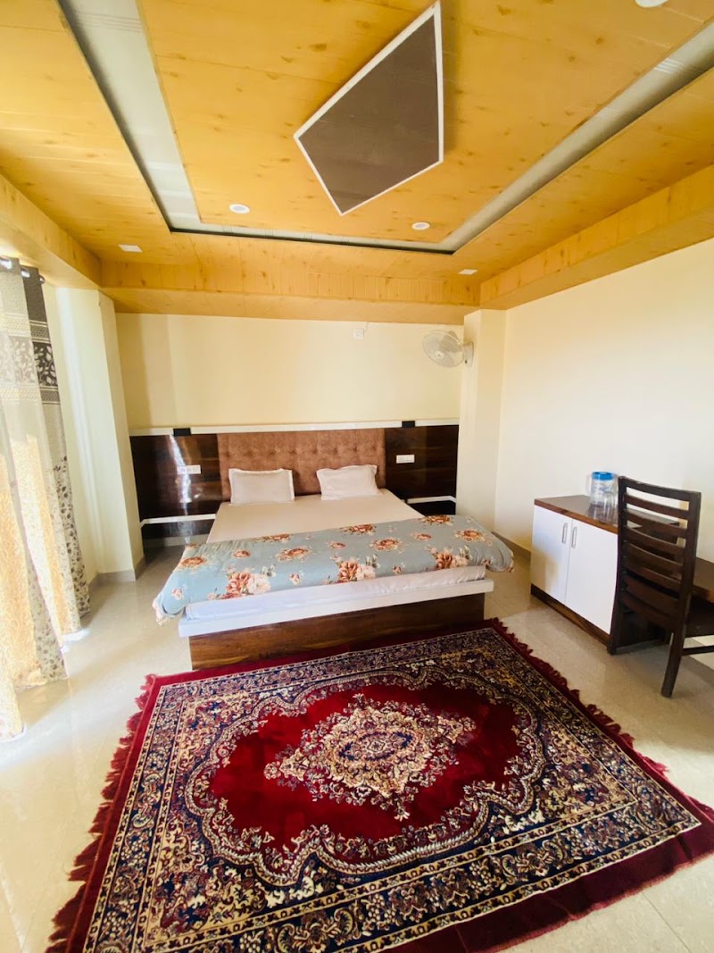 River Valley View Home Stay - River Valley View Home Stay, Kandaghat-Chail-Kufri Rd, Solan, Himachal Pradesh 173215, India