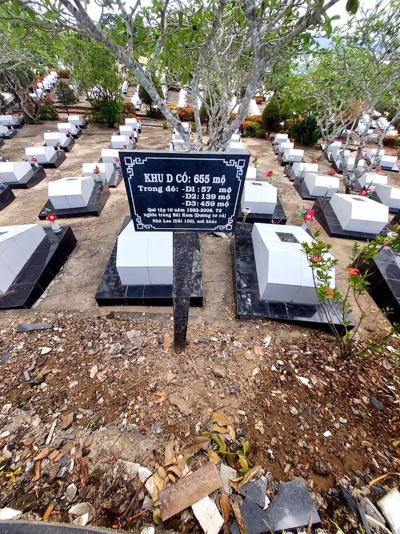 Phu Quoc Martyrs Cemetery - Phu Quoc Martyrs Cemetery, 6XJ9+JR4, Phu Quoc, An Giang, Vietnam
