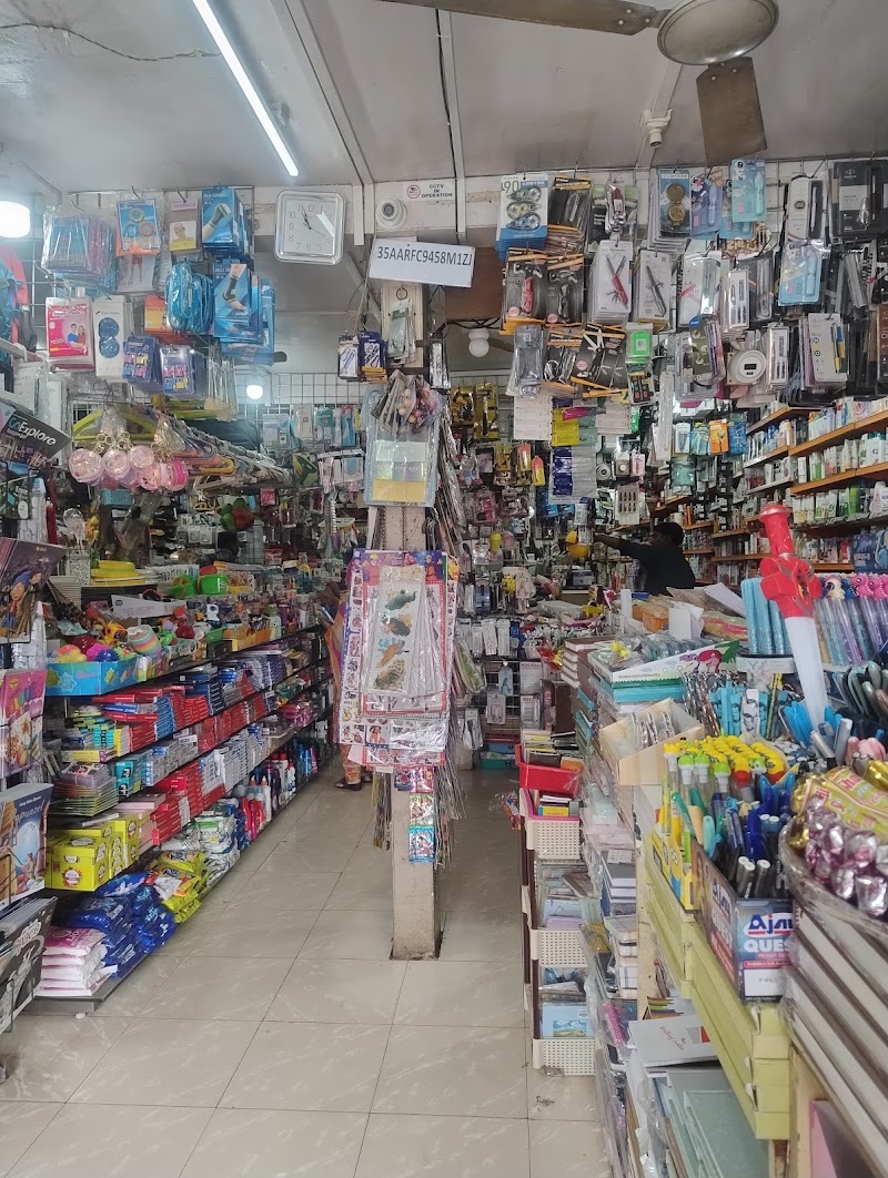 RATHNAM Market Port Blair - RATHNAM Market Port Blair, MP9R+P7J, Aberdeen Bazar, Aberdeen, Sri Vijaya Puram, Andaman and Nicobar Islands 744101, India
