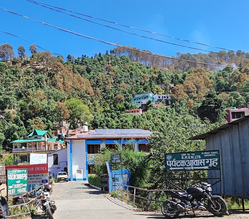 K.M.V.N. Tourist Rest House Bhowali - K.M.V.N. Tourist Rest House Bhowali Main Road, Ramgarh Chauraha, near Bus Station, Bhowali, Uttarakhand, Sukha, Uttarakhand 263132, India
