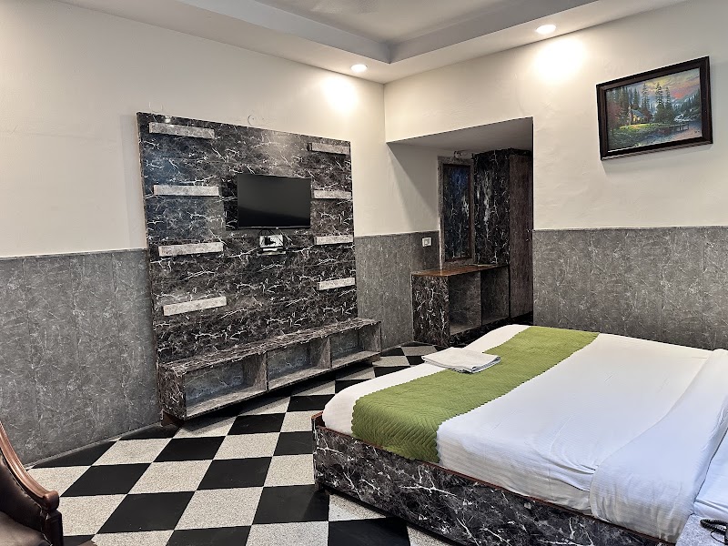Hotel Orchid Garden - Hotel Orchid Garden Plot No. 51, 1, Desh Bandhu Gupta Rd, Block 51, P&T Quarters, Karol Bagh, Delhi, 110005, India