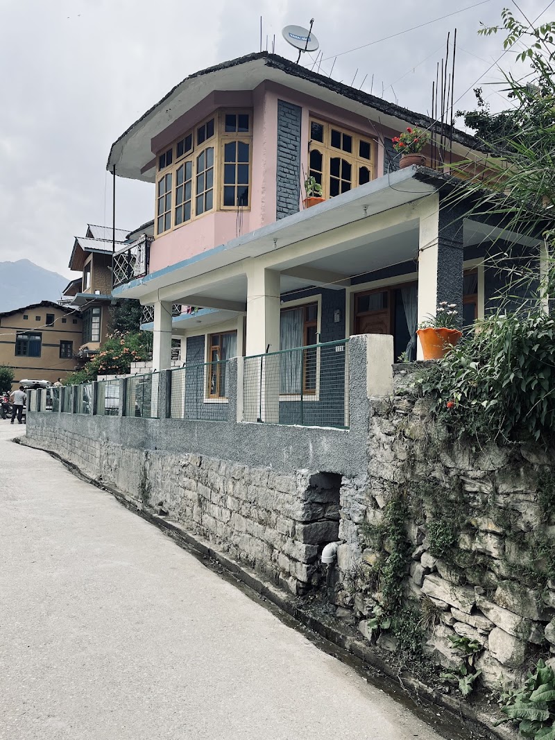 Himalayan paramount homestay