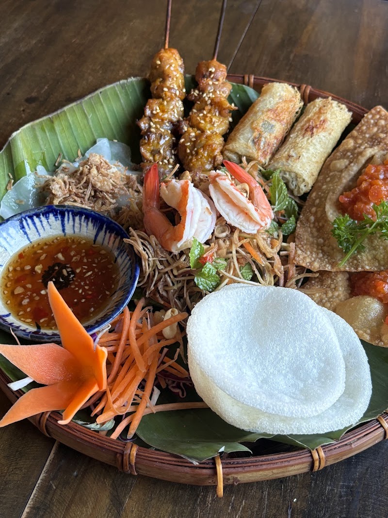 The Son Bistro – Vietnamese Restaurant, Craft Beer & Bar - The Son Bistro – Vietnamese Restaurant, Craft Beer & Bar, 98 Lê Lợi, Old Town, Hội An, Đà Nẵng 51300, Vietnam