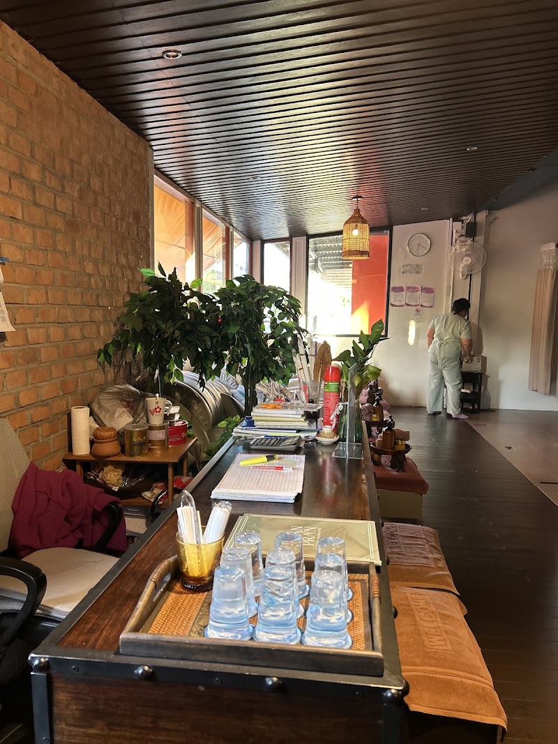 BAAN PRAN 4 MASSAGE & NAIL (Brand 4 Kata) - BAAN PRAN 4 MASSAGE & NAIL (Brand 4 Kata), 64, 6 Thanon Kata Kata Beach, Tambon Karon, Meang, Chang Wat Phuket 83100, Thailand